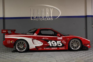 Illustration for article titled You Can Buy This 572hp Acura NSX Race Car For The Price Of A WRX STI